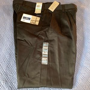 Dockers pleated straight fit dress pants